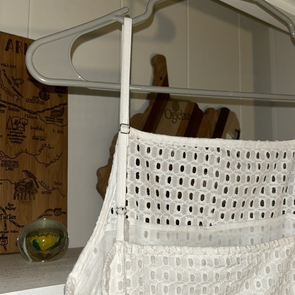 NWT WALTER BAKER White Dress Size 2 - Picture 5 of 10